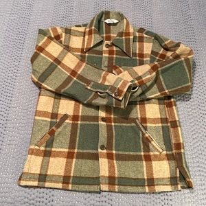 VINTAGE WOOLRICH CHORE JACKET - EXCELLENT CONDITION! Men’s Size M!